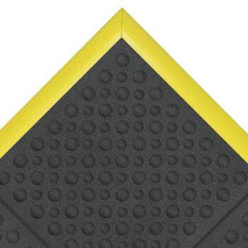 Superior Manufacturing Notraxﾮ 3' X 3' Black 3/4" Thick Nitrile Rubber Cushion-Easeﾮ Wet/Dry Area Solid Safety/Anti-Fatigue Floor Mat With Interlocking Edges