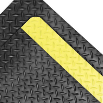 Superior Manufacturing Notraxﾮ 2' X 3' Black And Yellow 1" Thick Rubber Dura Traxﾙ Grandeﾙ Dry Area Safety/Anti-Fatigue Floor Mat