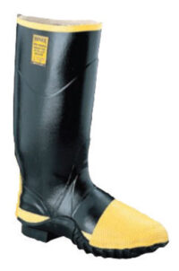 Servusﾮ By Honeywell Size 11 TurtleBackﾙ Black 16" Rubber Full Metatarsal Guard Boots With Trac Treadﾙ Outsole, Steel Toe And Removable Insole